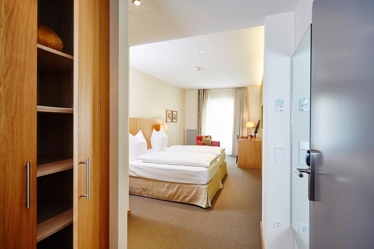 Double Room,175290858:JPEG